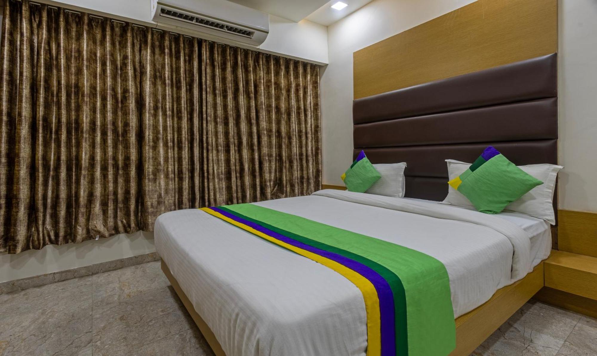 Hotel Treebo Eden Park, Ahmedabad Watuwa Exterior foto
